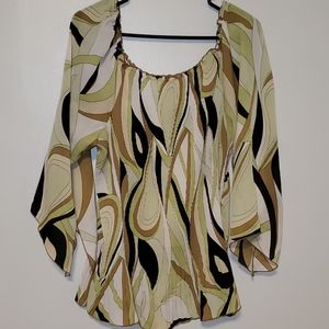 Green Plus Size Top - Cool Pattern - Size 20W